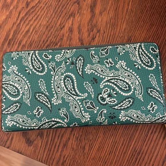 Tory Burch Perry Continental - Picture 2 of 6